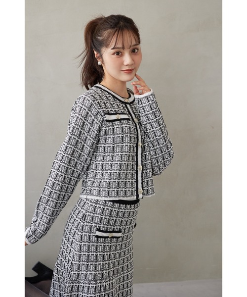 tocco closet(トッコ クローゼット)の「ゴールド釦ツイード風ニットカーディガン(ニット/セーター・レディース・グレー/ブラック/ピンク・M)」の6枚目の写真