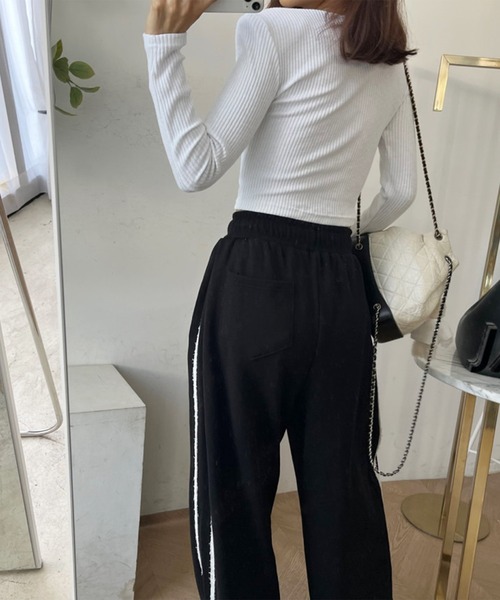 Doula Doula（ドゥーラドゥーラ）の「サイドライン入りワイドスウェットパンツ（その他パンツ・レディース・ブラック/グレー/ベージュ・FREE）」の6枚目の写真