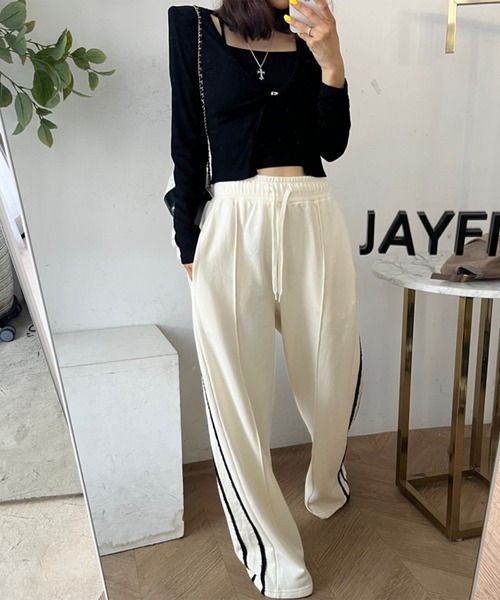 Doula Doula（ドゥーラドゥーラ）の「サイドライン入りワイドスウェットパンツ（その他パンツ・レディース・ブラック/グレー/ベージュ・FREE）」の18枚目の写真