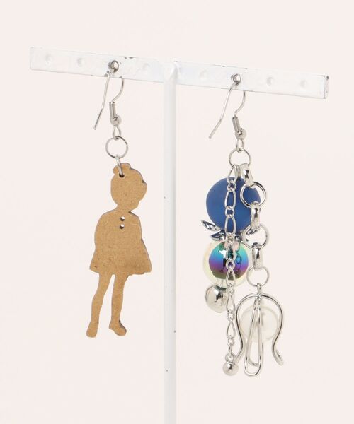tone（トーン）の「【KKSHOP】フランスボタンアレンジピアス(MA)（ピアス（両耳用）・レディース・ブルー系・FREE）」の2枚目の写真
