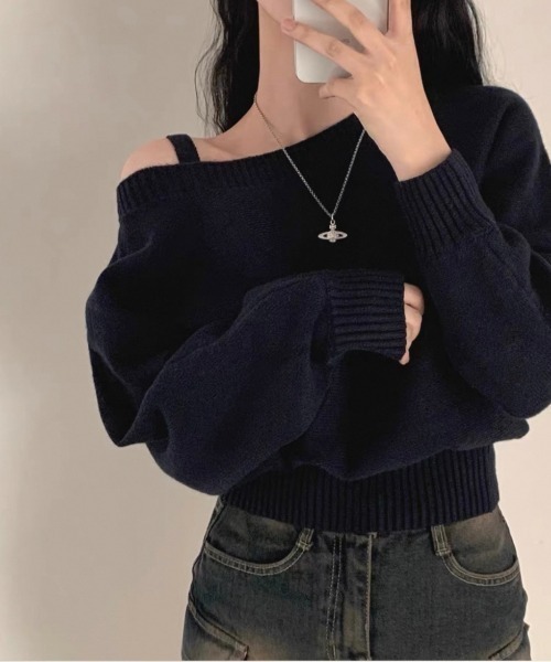Ada.(エイダ)の「【Mellfy】ワンショルダー ふんわり ニットトップス(ニット/セーター・レディース・ネイビー/アイボリー/グレー・FREE)」の3枚目の写真
