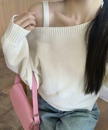 Ada.（エイダ）の「【Mellfy】ワンショルダー ふんわり ニットトップス（ニット/セーター）」