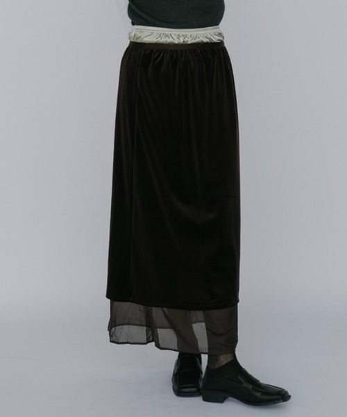 duei(デュイ)の「ベロアレイヤードスカート(スカート・レディース・ブラウン/ブラック・FREE)」の2枚目の写真