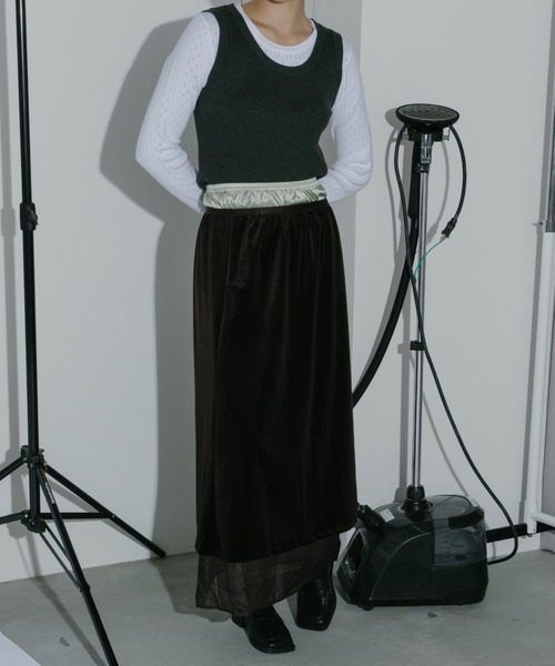 duei(デュイ)の「ベロアレイヤードスカート(スカート・レディース・ブラウン/ブラック・FREE)」の7枚目の写真