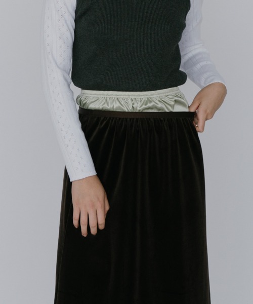 duei(デュイ)の「ベロアレイヤードスカート(スカート・レディース・ブラウン/ブラック・FREE)」の5枚目の写真