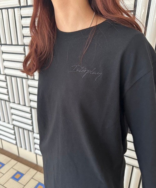 INTERPLAY（インタープレイ）の「【INTERPLAY】Script EMB. LOGO Long Sleeve Tee Shirt（Tシャツ/カットソー・レディース・ホワイト/ブラック/ナチュラル・LARGE）」の8枚目の写真