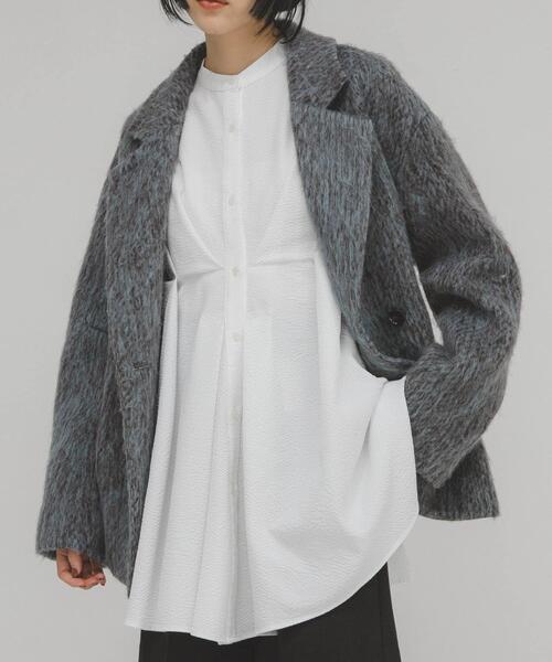 KBF(ケイビーエフ)の「ウエストタックロングシャツ(シャツ/ブラウス・レディース・グリーン系その他/オフホワイト/チャコールグレー・ONE)」の4枚目の写真