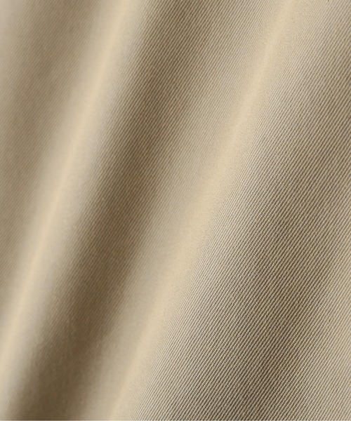 MARGARET HOWELL(マーガレットハウエル)の「COTTON NYLON GABARDINE(トレンチコート・レディース・ベージュ/ネイビー・0/1/2)」の3枚目の写真