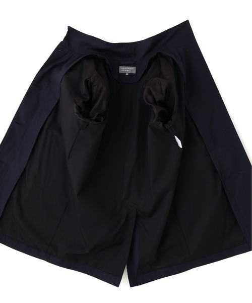 MARGARET HOWELL(マーガレットハウエル)の「COTTON NYLON GABARDINE(トレンチコート・レディース・ベージュ/ネイビー・0/1/2)」の4枚目の写真