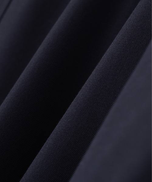 MARGARET HOWELL(マーガレットハウエル)の「COTTON NYLON GABARDINE(トレンチコート・レディース・ベージュ/ネイビー・0/1/2)」の9枚目の写真