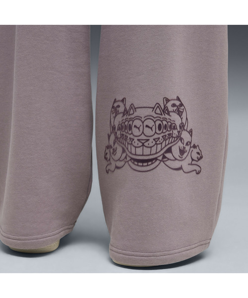 PUMA(プーマ)の「PUMA プーマ ユニセックス PUMA x RIPNDIP オーバーサイズド ワイド スウェット(その他パンツ・メンズ・ブロンズ/プラム/ブラック・X-LARGE/X-SMALL/SMALL/MEDIUM/LARGE)」の11枚目の写真