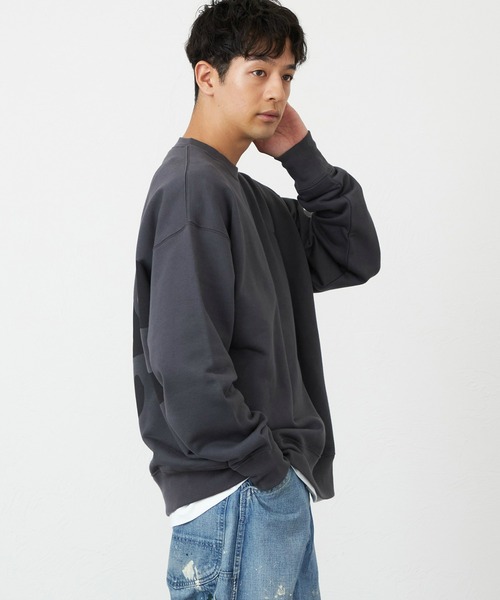 Lee(リー)の「バックビッグロゴスウェット【アウトレット店舗・WEB限定】(スウェット・メンズ・レッド/グリーン/アイボリー/チャコール・SMALL/MEDIUM/LARGE/X-LARGE)」の18枚目の写真