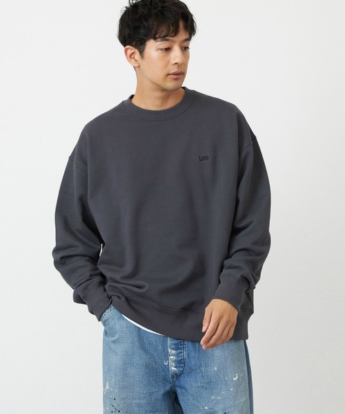 Lee(リー)の「バックビッグロゴスウェット【アウトレット店舗・WEB限定】(スウェット・メンズ・レッド/グリーン/アイボリー/チャコール・SMALL/MEDIUM/LARGE/X-LARGE)」の20枚目の写真