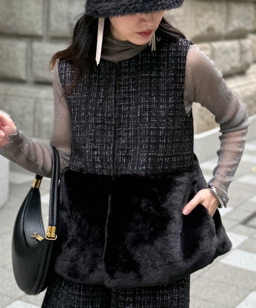 deux amour（ドゥーザムール）の「ツイードファ―ベスト（Tシャツ/カットソー・レディース・ホワイト/ブラック・MEDIUM）」の2枚目の写真