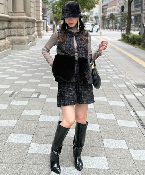 deux amour（ドゥーザムール）の「ツイードファ―ベスト（Tシャツ/カットソー・レディース・ホワイト/ブラック・MEDIUM）」の9枚目の写真