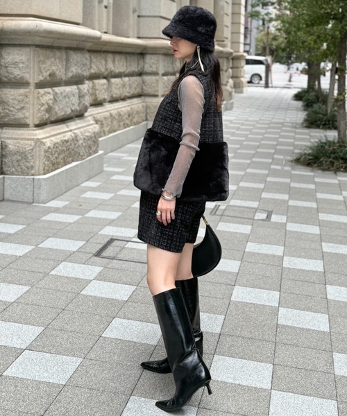 deux amour（ドゥーザムール）の「ツイードファ―ベスト（Tシャツ/カットソー・レディース・ホワイト/ブラック・MEDIUM）」の3枚目の写真