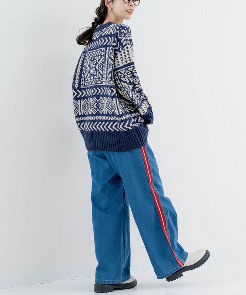 refinedworks（リファインドワークス）の「【refinedworks】存在感抜群の バンダナ柄ニット（ニット/セーター・レディース・ブラック/ネイビー・FREE）」の14枚目の写真