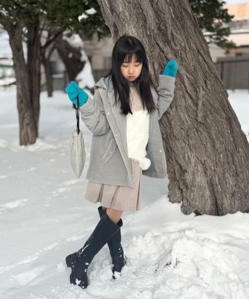 ikka（イッカ）の「【親子コーデ】ブークレーフェザー切り替えニット（120~160cm）（ニット/セーター・キッズ・ベージュ/ブルー・120/130/140/150/160）」の14枚目の写真