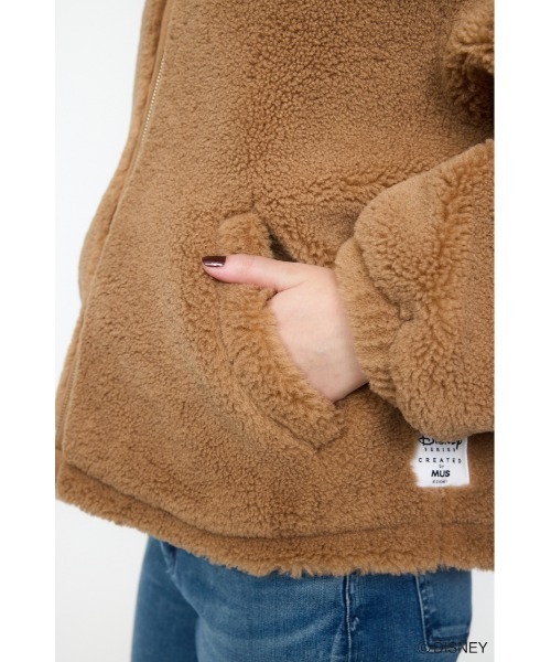 Disney SERIES CREATED by MUS(ディズニーシリーズクリエイテッドバイエムユーエス)の「MD KISSING BOA HOODIE ジャケット(その他アウター・レディース・オフホワイト/ベージュ/ブラック・FREE)」の5枚目の写真