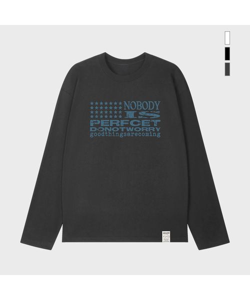 GRAVER（グレーバー）の「[ユニセックス]NOBODY ロングスリーブTシャツ_3カラー（Tシャツ/カットソー・レディース・ホワイト/ブラック/チャコール・LARGE/MEDIUM）」の3枚目の写真