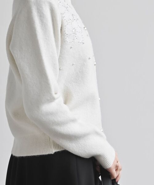 rps（アールピーエス）の「パールフラワーモチーフニットカーディガン（カーディガン/ボレロ・レディース・ブラック/アイボリー/杢グレー・フリー）」の10枚目の写真