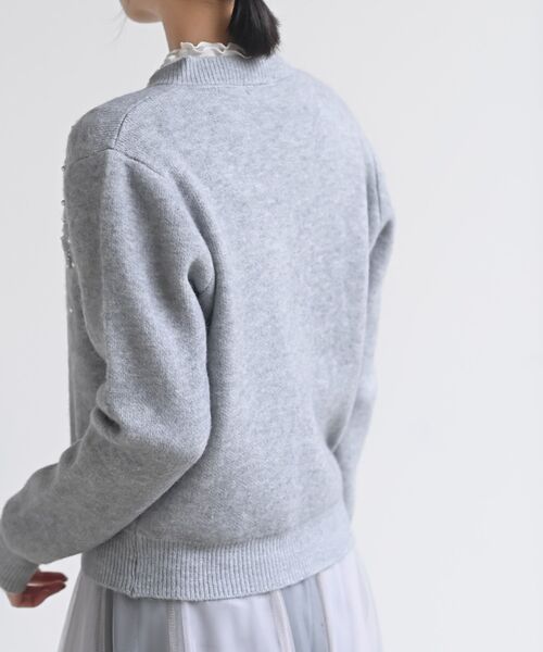 rps（アールピーエス）の「パールフラワーモチーフニットカーディガン（カーディガン/ボレロ・レディース・ブラック/アイボリー/杢グレー・フリー）」の16枚目の写真