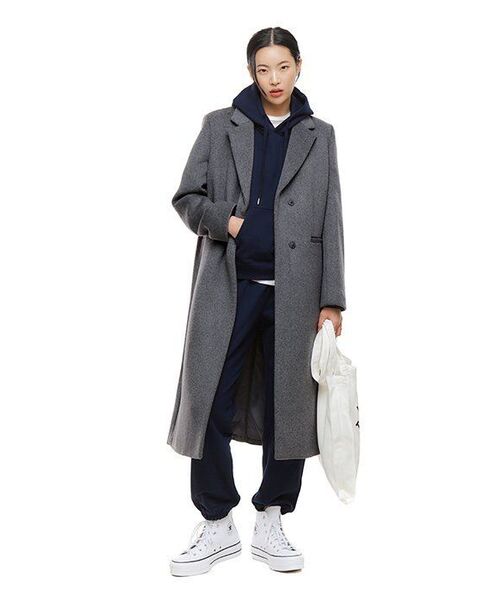 MUSINSA STANDARD WOMAN（ムシンサスタンダードウーマン）の「レディースカシミアブレンドチェスターロングコート[ミディアムグレー]（チェスターコート・レディース・その他・SMALL/MEDIUM/LARGE/X-SMALL）」の17枚目の写真