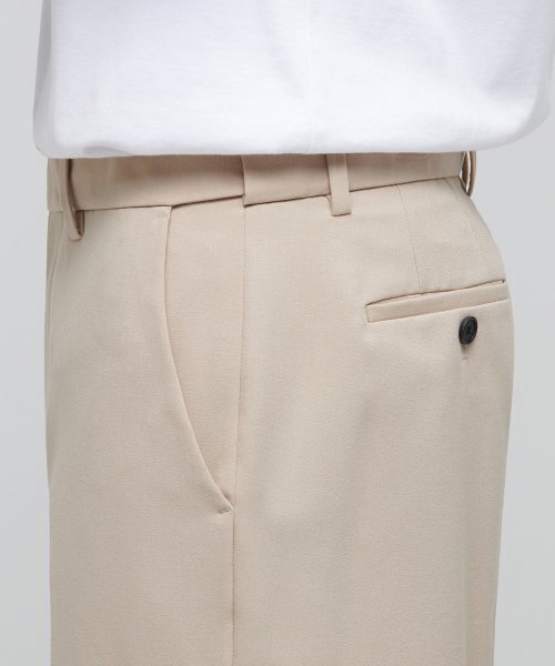 MUSINSA STANDARD（ムシンサスタンダード）の「軽量セミワイド隠しバンディングスラックス[ベージュ]（スラックス・メンズ・その他・42/26/27/28）」の5枚目の写真