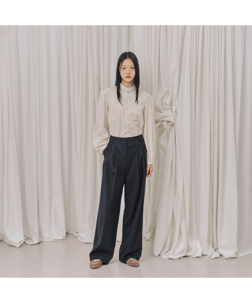 Two-tuck wide pants AR3WP867