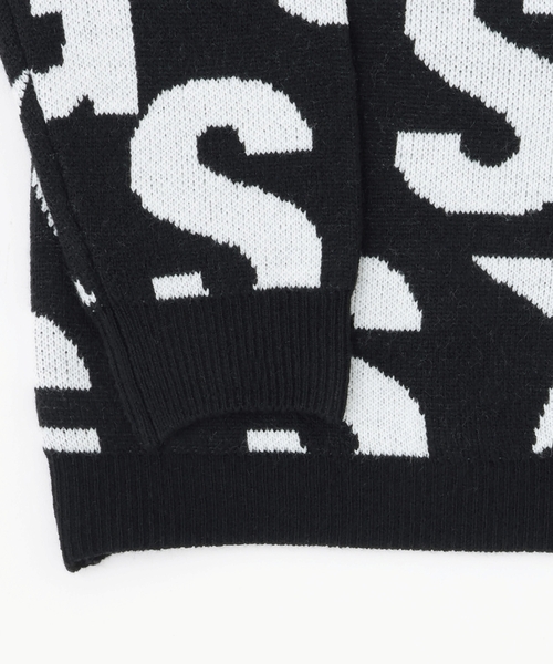 X-girl Stages（エックスガールステージス）の「【TBSドラマ フェイクマミー 着用アイテム】ロゴ総柄ニットプルオーバー（ニット/セーター・キッズ・ブラック/アイボリー・140cm/110cm/130cm/120cm/90cm/100cm）」の5枚目の写真