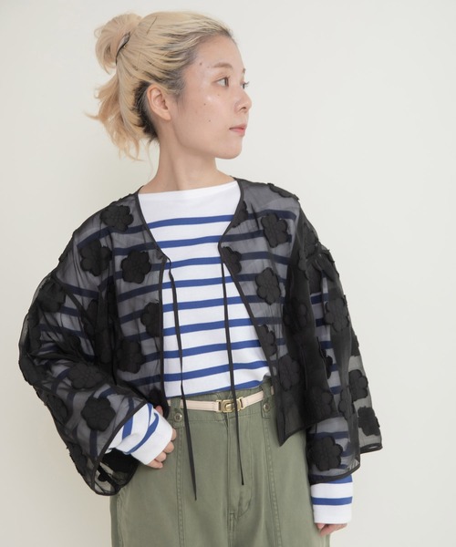 Dot＆Stripes CHILD WOMAN（ドットアンドストライプス　チャイルドウーマン）の「シアーフラワーカットジャカード はおりショートブラウス(セットアップ対応)（シャツ/ブラウス・レディース・ブラック・FREE）」の13枚目の写真