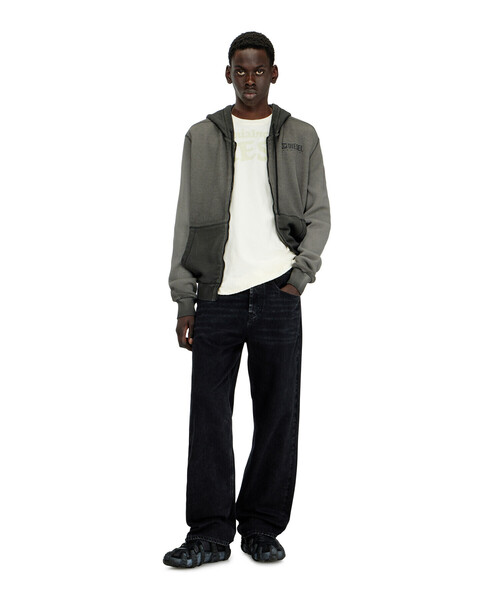 DIESEL(ディーゼル)の「メンズ デニムパンツ 2001 D-MACRO L.32(デニムパンツ・メンズ・ブラック・28inch/30inch/32inch/26inch)」の8枚目の写真