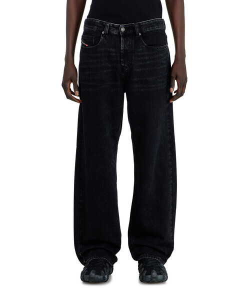 DIESEL(ディーゼル)の「メンズ デニムパンツ 2001 D-MACRO L.32(デニムパンツ・メンズ・ブラック・28inch/30inch/32inch/26inch)」の10枚目の写真