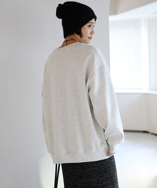 pocket（ポケット）の「カレッジロゴ刺繍プルオーバー（スウェット・レディース・ライトグレー/チャコールグレー・FREE）」の6枚目の写真