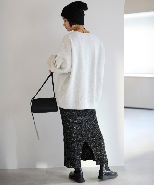 pocket（ポケット）の「カレッジロゴ刺繍プルオーバー（スウェット・レディース・ライトグレー/チャコールグレー・FREE）」の10枚目の写真