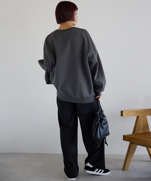 pocket（ポケット）の「カレッジロゴ刺繍プルオーバー（スウェット・レディース・ライトグレー/チャコールグレー・FREE）」の21枚目の写真