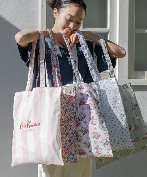 Cath Kidston（キャスキッドソン）の「トートバッグ Pink Stripe（トートバッグ・レディース・ベビーピンク・FREE）」の3枚目の写真