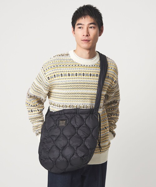 TAION（タイオン）の「＜TAION＞ソフトシェル  ダウン ショルダーバッグ（ショルダーバッグ・メンズ・ブラック/オフホワイト/ケリーグリーン・FREE）」の3枚目の写真