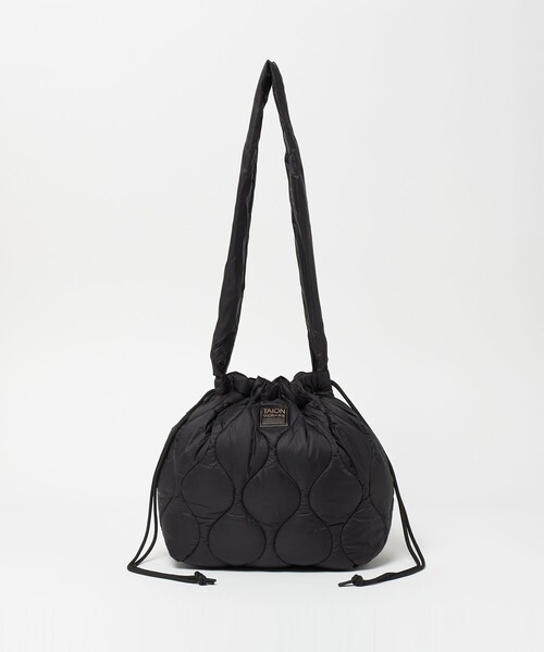 TAION（タイオン）の「＜TAION＞ソフトシェル  ダウン ショルダーバッグ（ショルダーバッグ・メンズ・ブラック/オフホワイト/ケリーグリーン・FREE）」の6枚目の写真