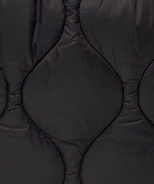 TAION（タイオン）の「＜TAION＞ソフトシェル  ダウン ショルダーバッグ（ショルダーバッグ・メンズ・ブラック/オフホワイト/ケリーグリーン・FREE）」の11枚目の写真