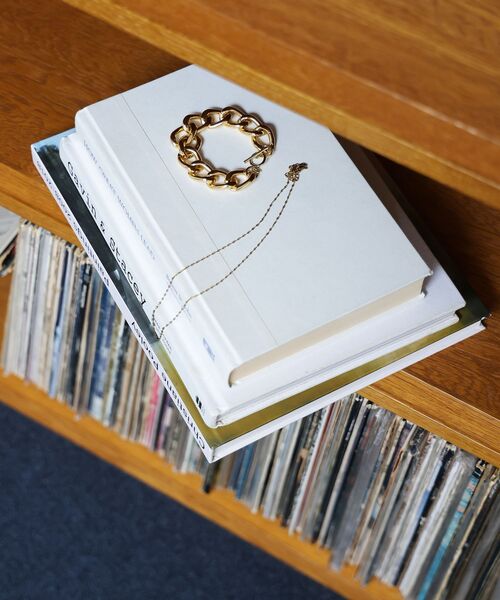 le.coeur blanc（ルクールブラン）の「O ステンレスシンプルネックレス（ネックレス・レディース・ゴールド・FREE）」の5枚目の写真