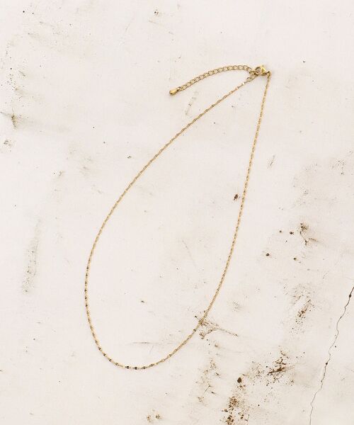 le.coeur blanc（ルクールブラン）の「O ステンレスシンプルネックレス（ネックレス・レディース・ゴールド・FREE）」の11枚目の写真