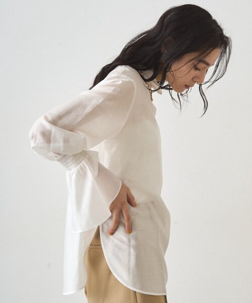 LOUNGEDRESS(ラウンジドレス)の「《オフィスカジュアル》シアーハイネックブラウス(シャツ/ブラウス・レディース・オフホワイト/ブラック・FREE)」の8枚目の写真