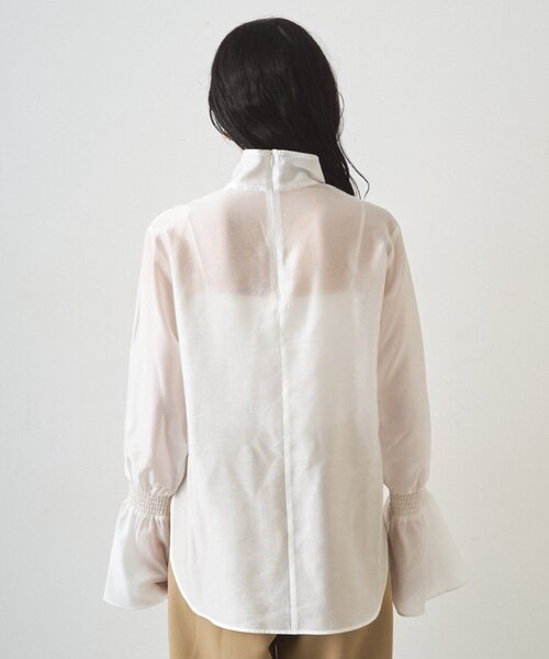 LOUNGEDRESS(ラウンジドレス)の「《オフィスカジュアル》シアーハイネックブラウス(シャツ/ブラウス・レディース・オフホワイト/ブラック・FREE)」の12枚目の写真