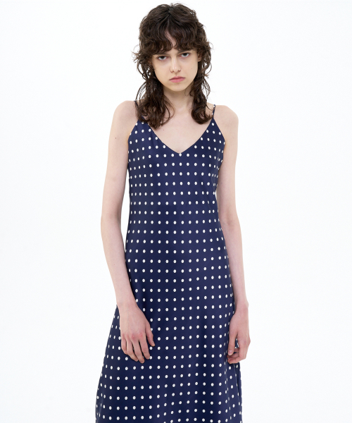 B QUIET(ビークワイエット)の「MAXI SATIN SLIP DRESS DOT_NAVY IVORY(ワンピース・レディース・その他・MEDIUM/SMALL)」の2枚目の写真