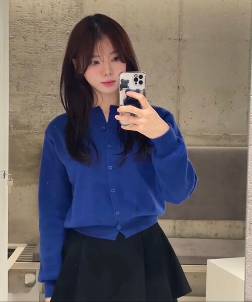 NEUFETBLEU(ヌフエブル)の「NEB roundneck cardigan (blue)(カーディガン/ボレロ・レディース・その他・SMALL)」の8枚目の写真