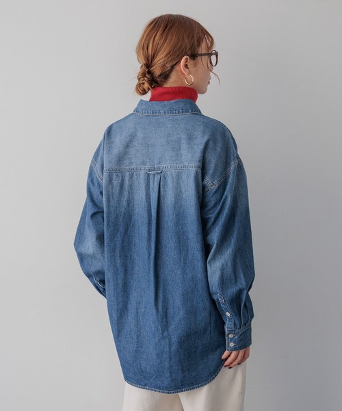 BAYFLOW（ベイフロー）の「[アウター感覚で羽織れる]デニムワークシャツ（シャツ/ブラウス・レディース・ライトブルー/インディゴブルー・FREE）」の7枚目の写真