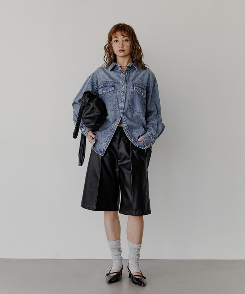 BAYFLOW（ベイフロー）の「[アウター感覚で羽織れる]デニムワークシャツ（シャツ/ブラウス・レディース・ライトブルー/インディゴブルー・FREE）」の20枚目の写真