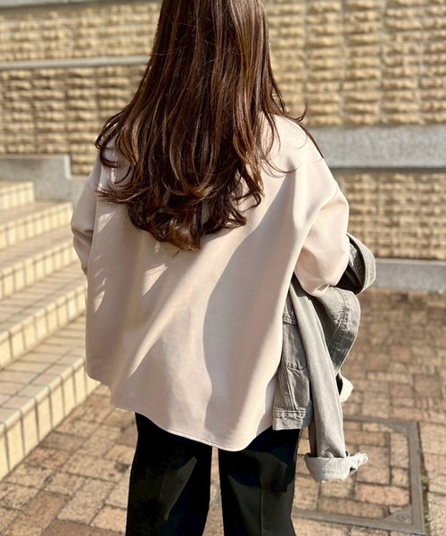 Emma Taylor(エマテイラー)の「ライトダンボールバイカラージッププルオーバー(Tシャツ/カットソー・レディース・ライトベージュ/サックスブルー/ブラック/ホワイト・FREE)」の13枚目の写真