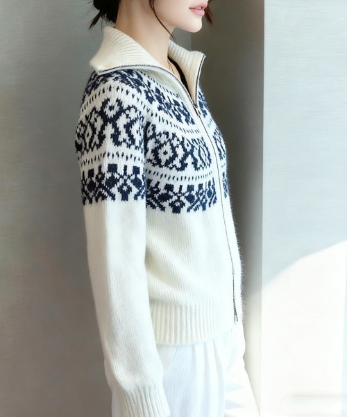 ONEP STAR(ワンピスター)の「ノルディック柄ジップアップニット(ニット/セーター・レディース・ベージュ/レッド/グレー・FREE)」の10枚目の写真